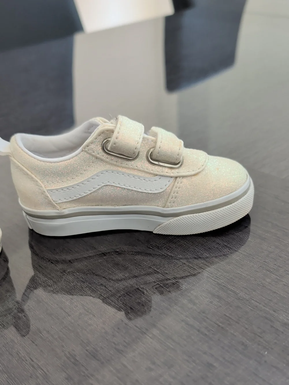 Vans Baby Girl WARD V Gold Glitter Sneakers Gym Shoes